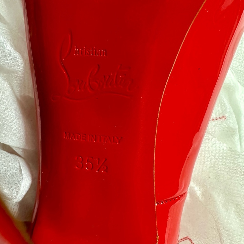 Christian Louboutin Red Patent Leather So Kate Pumps Heels Size 35.5 - Picture 9 of 10